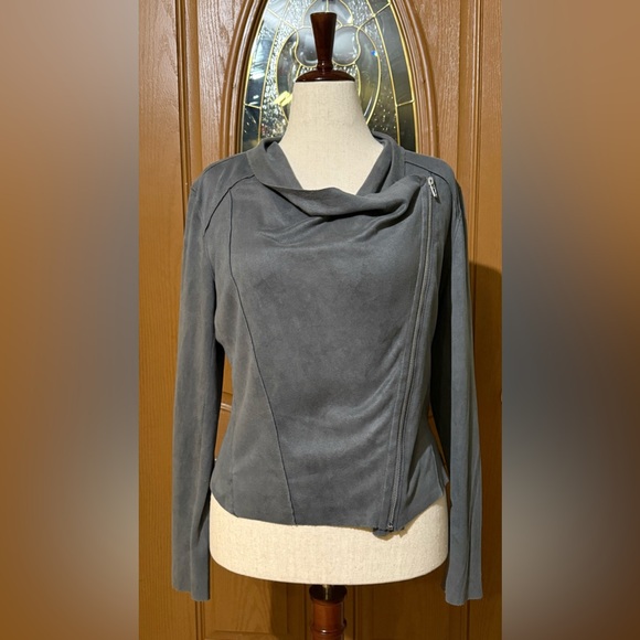 Blank NYC Women's Gray Faux Suede Jacket - Size M - Picture 2 of 12